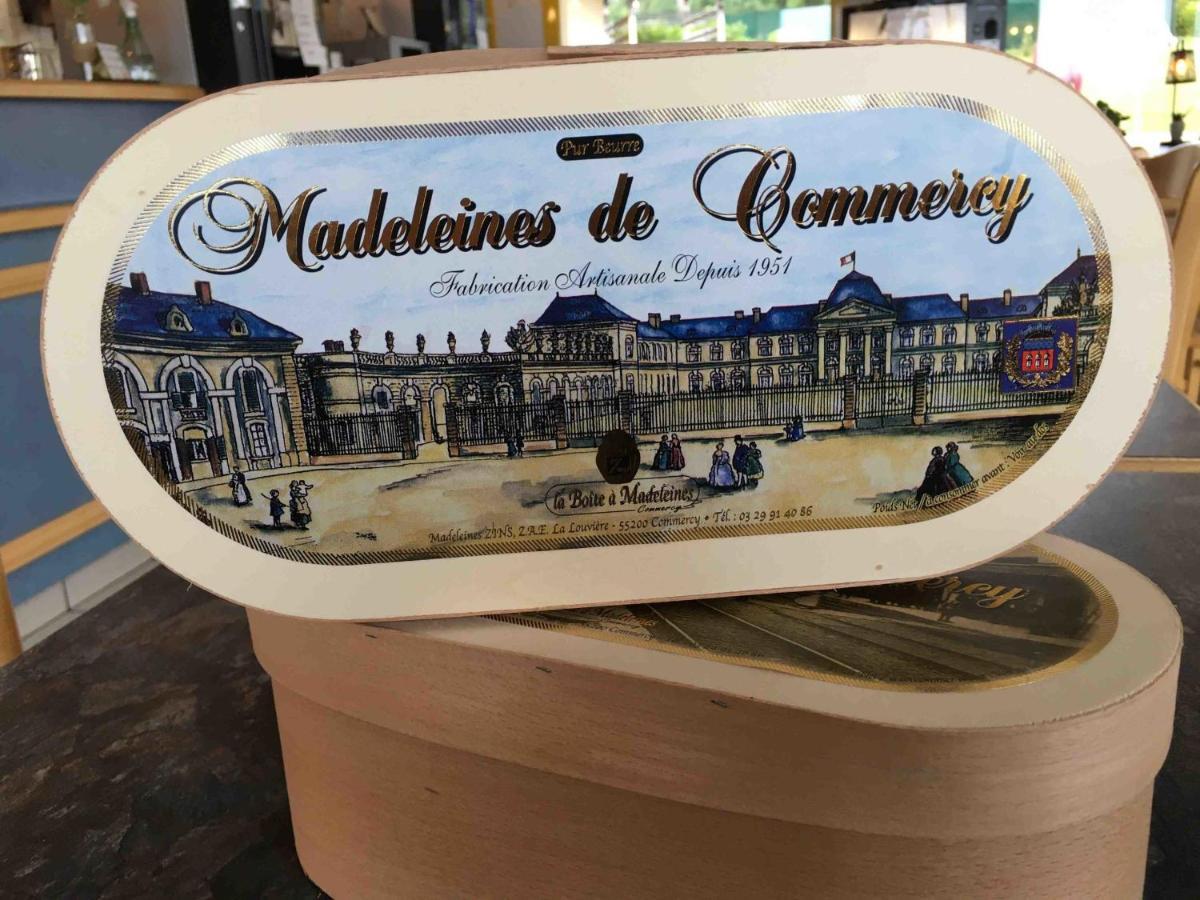 Appartamento Chambre Tout Equipee Lacroix-sur-Meuse Esterno foto